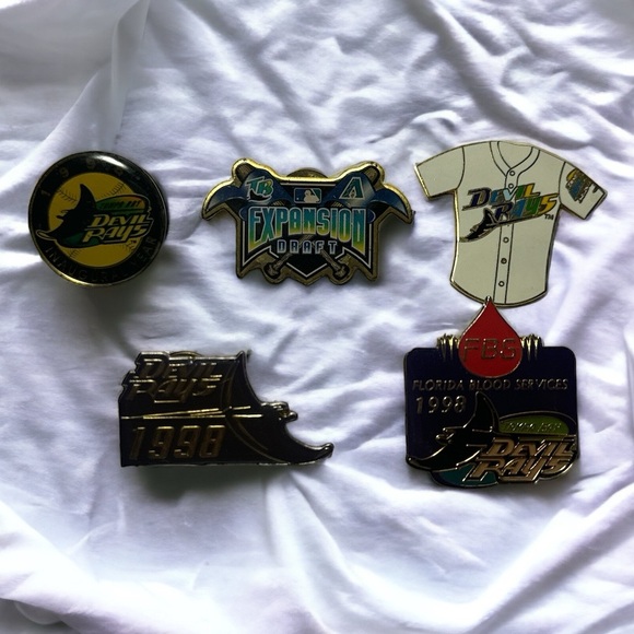 Vintage Tampa Bay Rays Devil Rays MLB 1990s Pins - Picture 1 of 11